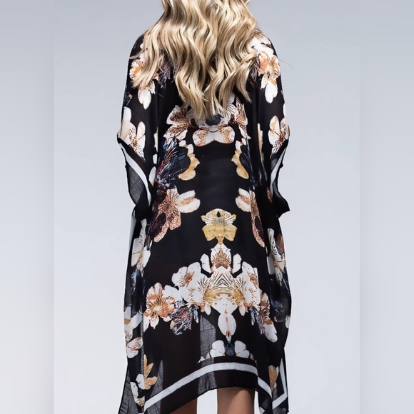 Comfy Luxe floral kimono - Picture 3 of 7